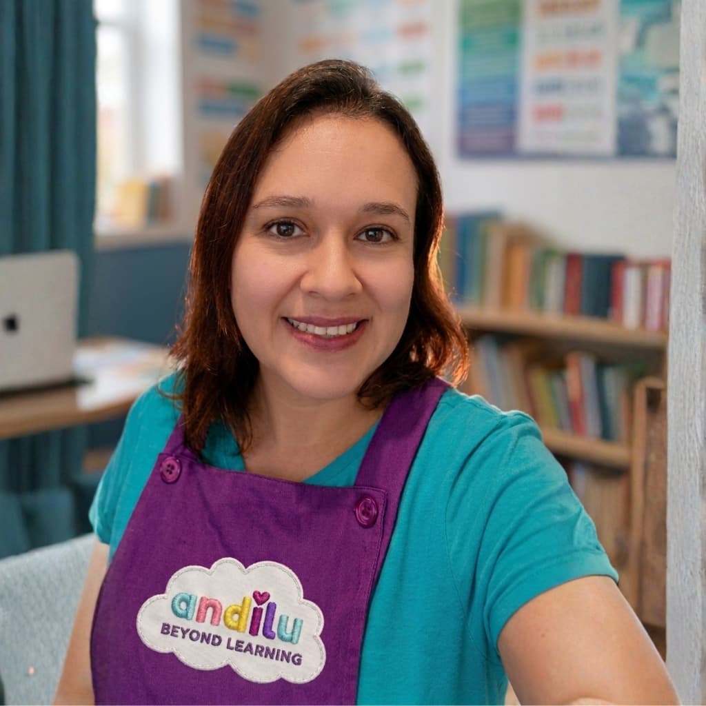 Teacher Andrea Núñez Gutiérrez